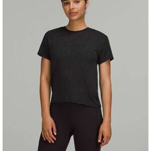 Lululemon Train to Be Seamless Short Sleeve Tee Ripple Wave Black Size 6-EUC